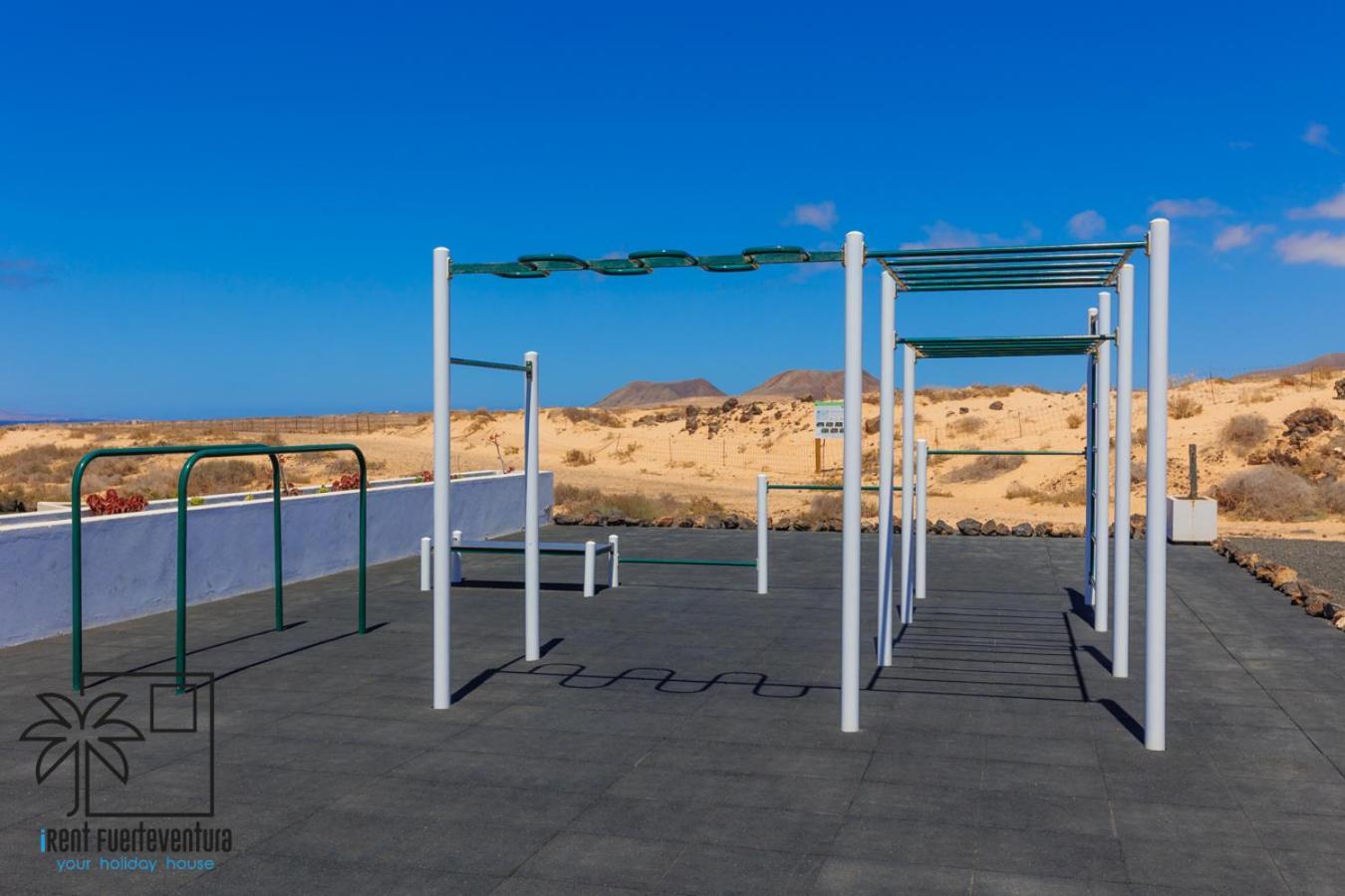 Casa De Los Viajeros Majanicho Irent Fuerteventura Villa Corralejo Bagian luar foto