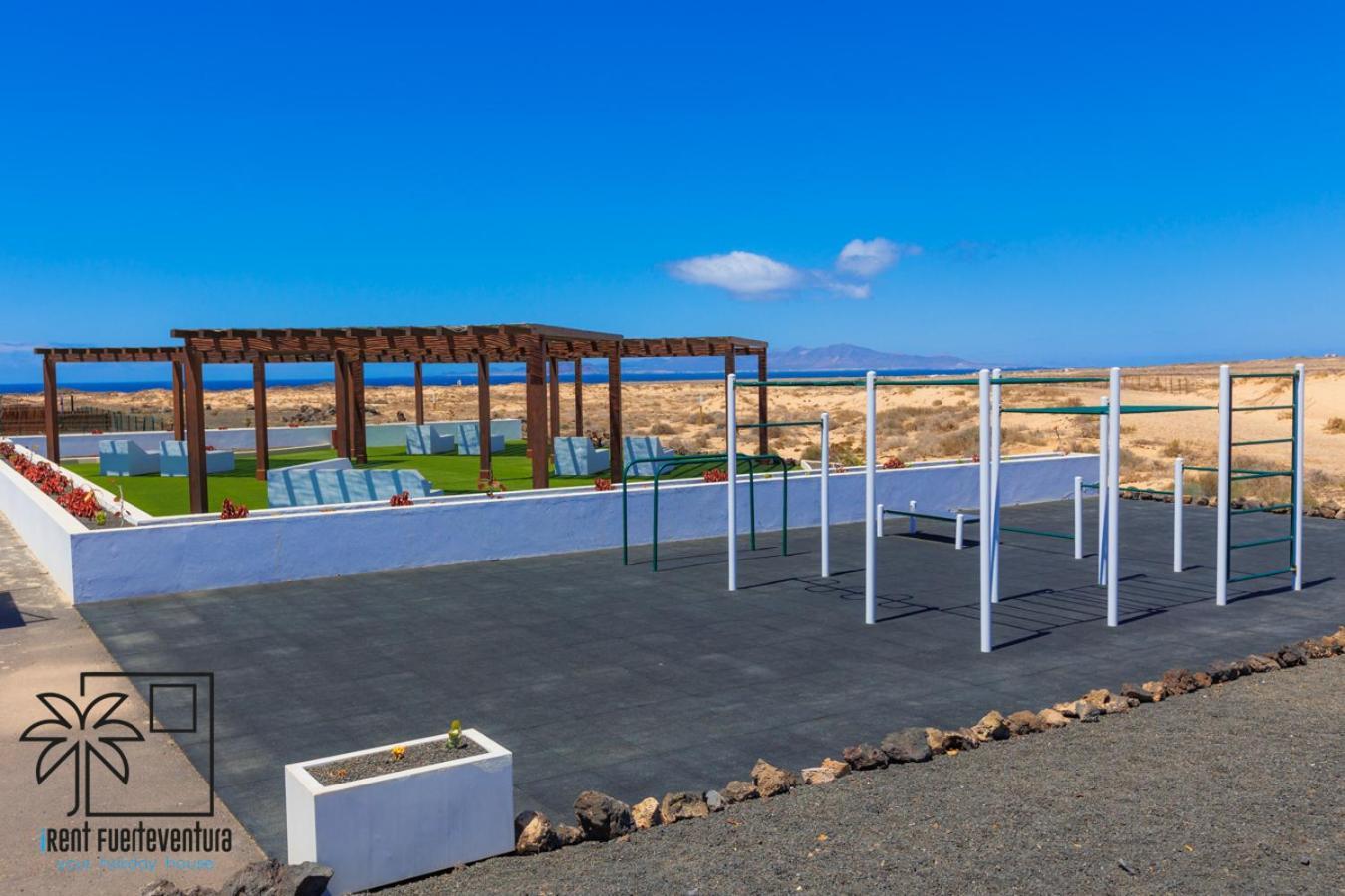 Casa De Los Viajeros Majanicho Irent Fuerteventura Villa Corralejo Bagian luar foto