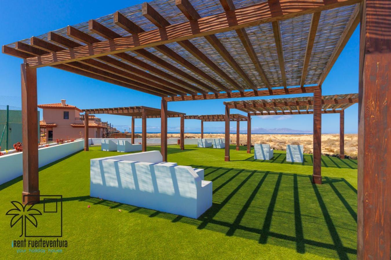 Casa De Los Viajeros Majanicho Irent Fuerteventura Villa Corralejo Bagian luar foto