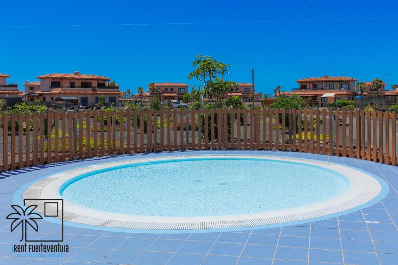 Casa De Los Viajeros Majanicho Irent Fuerteventura Villa Corralejo Bagian luar foto